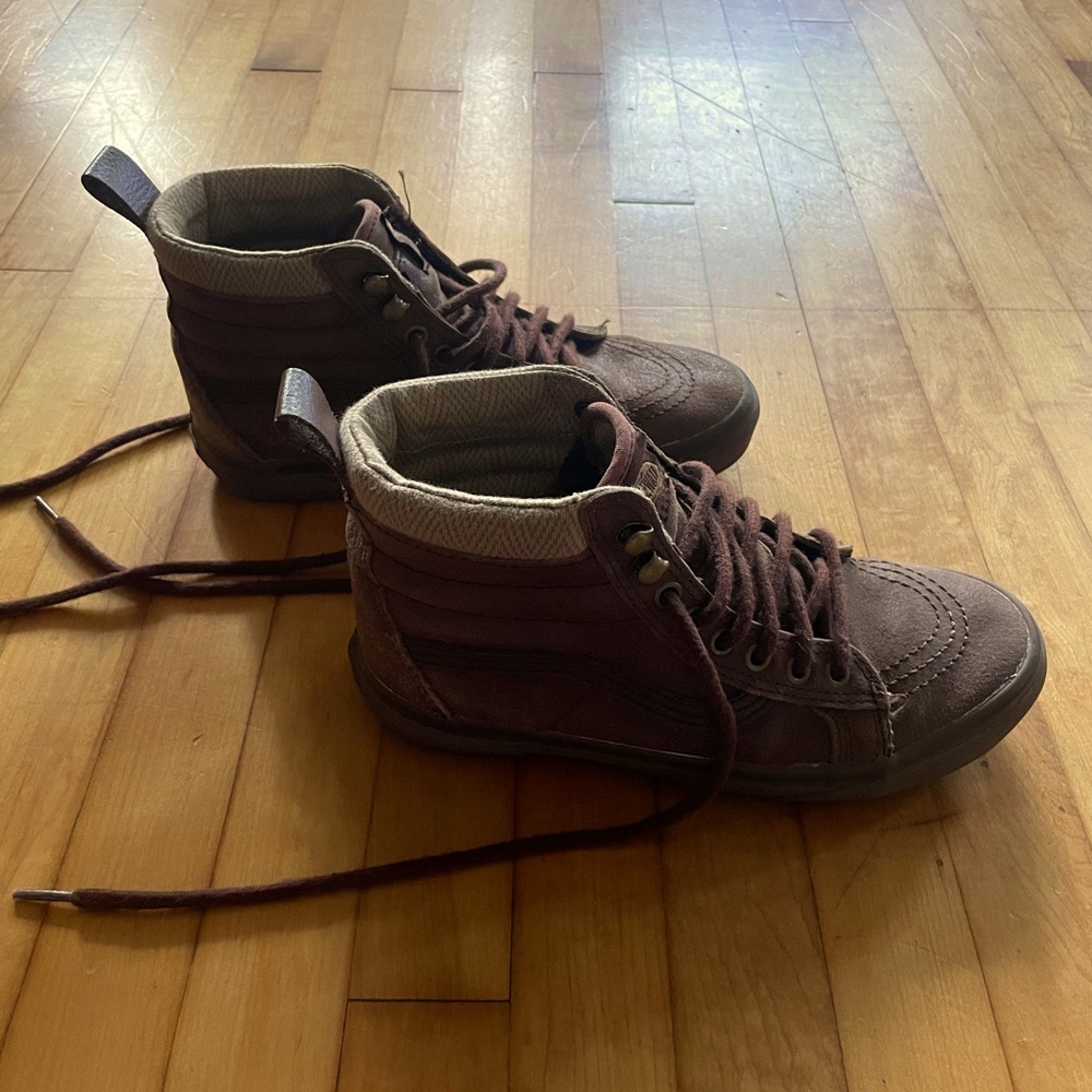 Vans leather sneaker boot